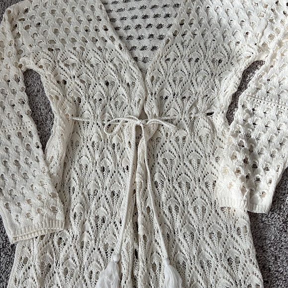 Pink Lily Cream Open Knit Crochet Tie Front Cardigan Sweater Swim Cover Up New - Picture 3 of 4
